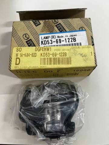 Покажчик повороту дзеркала, правий KD5369122B MAZDA