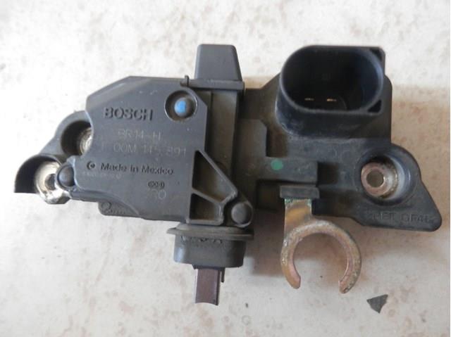 Реле регулятор генератора 1986AE0113 BOSCH