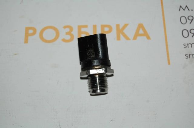 Датчик тиску палива 0281002843 BOSCH