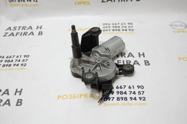 Моторчик склоочисника задній
13105981
opel astra h hatchback
opel astra h caravan
opel astra h gtc 13105981