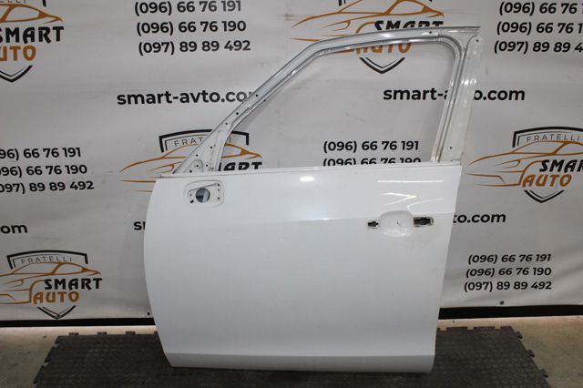 Водійські двері Opel Zafira 100