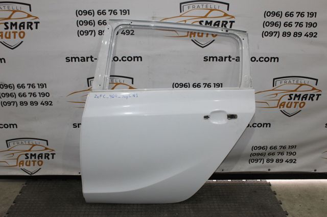 Двері задні Opel Zafira 100