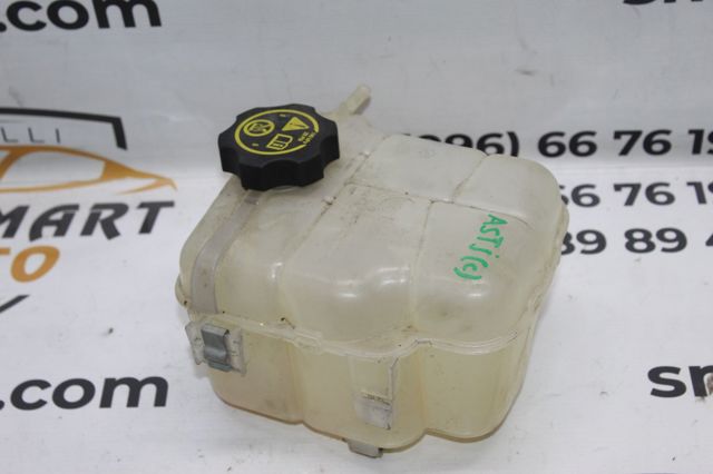Бачок для води Chevrolet Orlando