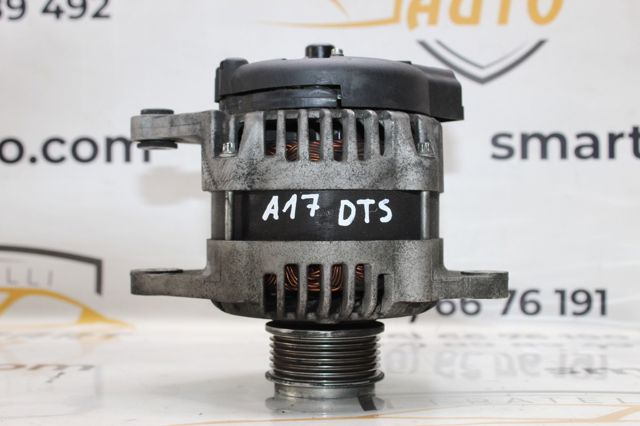 Авто генератор 13579662 GM