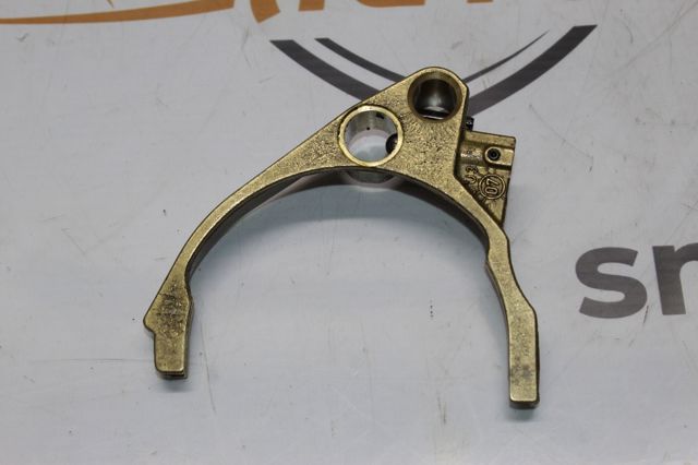 Вилка вимикання зчеплення 255825 PEUGEOT
