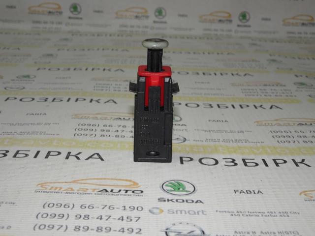 Датчик педалі гальма 55701395 GM