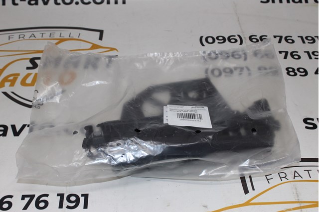 Кронштейн кріплення крила переднього лівого, передній 7119QC PEUGEOT