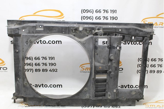 Диффузор радиатора охлаждения на peugeot 308 sw универсал (01.07 - 12.11) 2.0 hdi rhr (dw10bted4) 9651941680