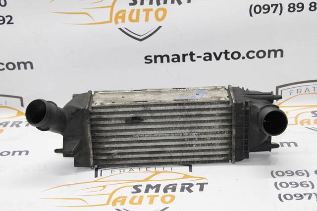 Охолоджувач наддувочного повітря 9657073480 VALEO