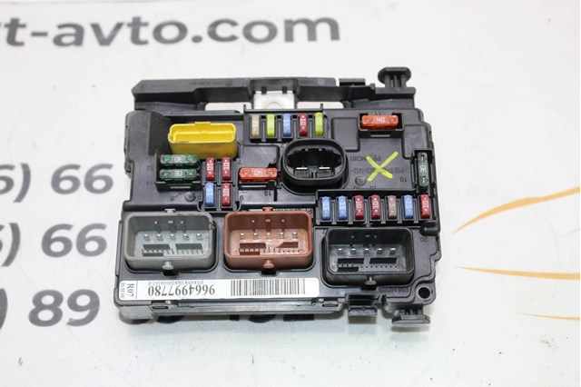 Коробка запобіжників 9664997780 VALEO