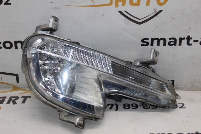 Туманка права 9670476180 PEUGEOT