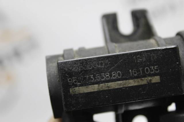 Перетворювач тиску (соленоїд) наддуву / EGR 9677363880 PEUGEOT