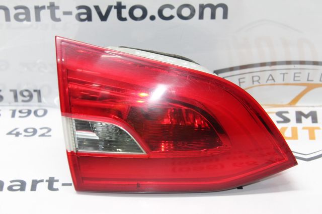 Задня ліва внутрішня фара 9678098080 PEUGEOT