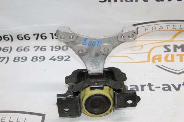 Ліва опора двигуна 9678252080 PEUGEOT