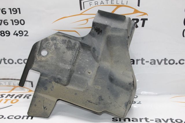 Підкрилки передні праві 9678560780 PEUGEOT
