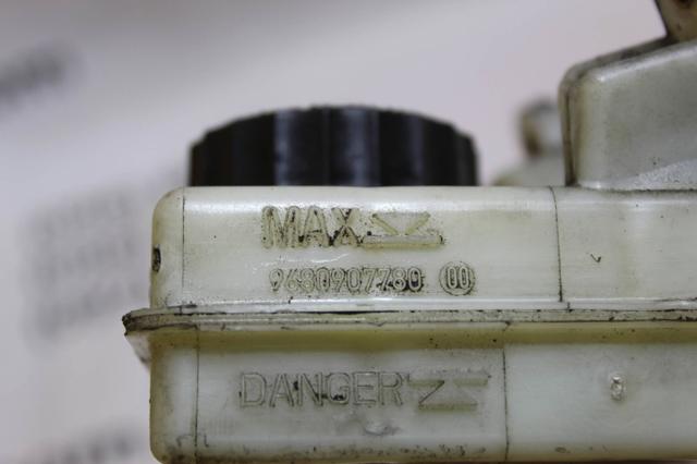 Бачок головного гальмівного циліндру (гальмівної рідини) 9680907780 PEUGEOT