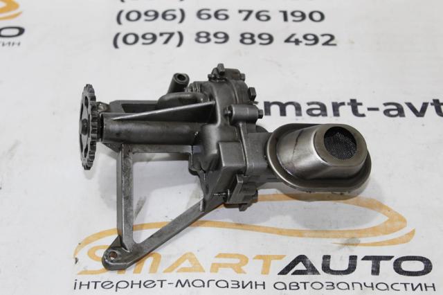 Масляний насос двигуна 9682393380 PEUGEOT