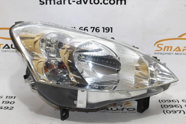 Фара передня права 9682829280 PEUGEOT