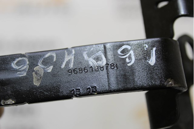 Подушка декоративної кришки двигуна 9686188780 PEUGEOT