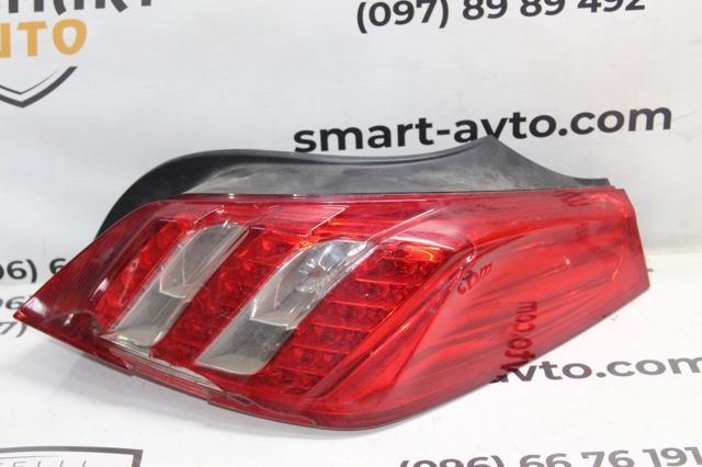 Задні ліхтарі 9686293680 PEUGEOT