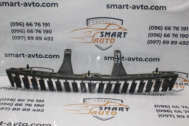 Кронштейн бампера заднього, центральний 9800981980 PEUGEOT