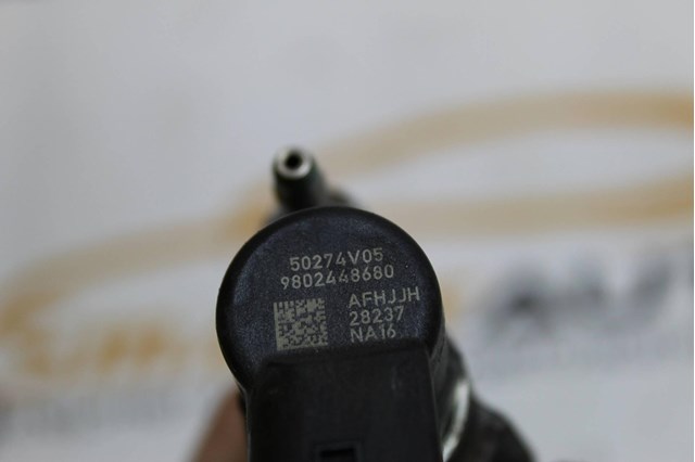Форсунка дизельна в зборі, розпилювач + тримач 9802448680 CONTINENTAL