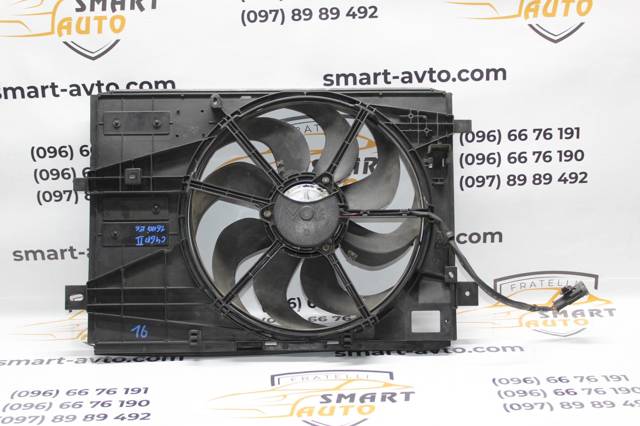 Дифузор радіатора охолодження, в зборі з двигуном і крильчаткою 9806313280 PEUGEOT