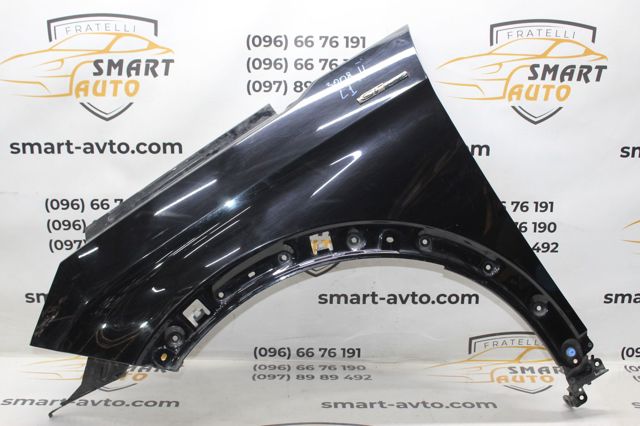 Ліве переднє крило 9812305780 PEUGEOT