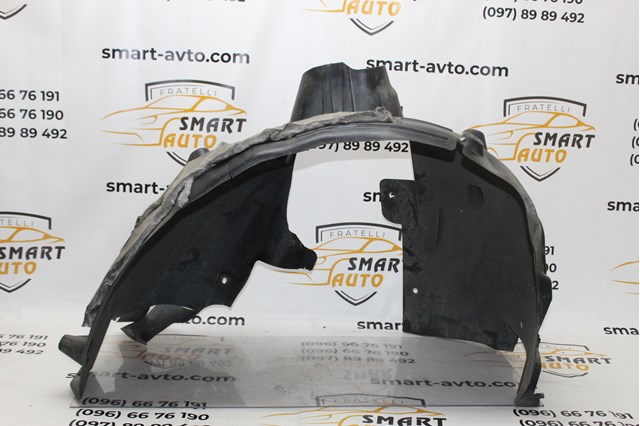 Підкрилок переднього крила, правий 9817394880 PEUGEOT