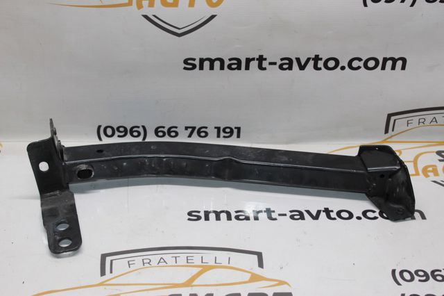 Кронштейн підсилювача переднього бампера 9825586980 PEUGEOT