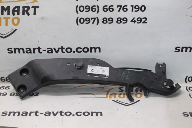 Кронштейн передньої панелі, правий 9830521680 PEUGEOT
