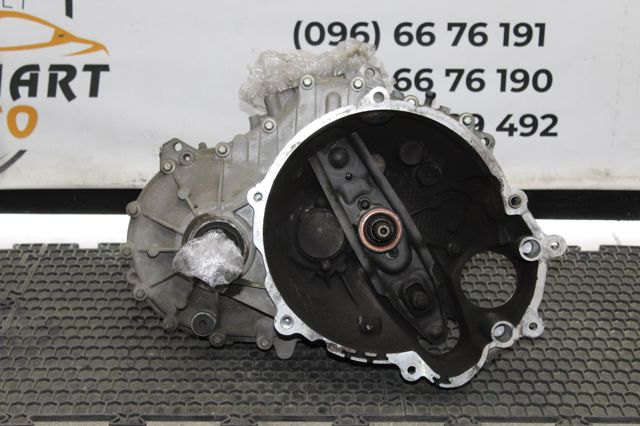 Коробка передач A4513700001 MERCEDES