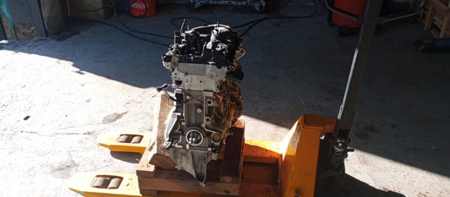 Двигун у зборі 11005A4C7C2 BMW