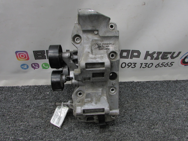Кронштейн компресора кондиціонера 11168506863 BMW