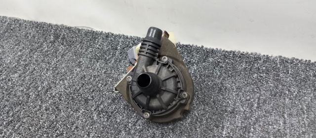 Помпа водяна, (насос) охолодження, додатковий електричний 11519470972 BMW