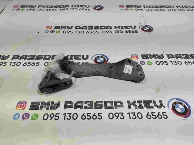 Кріплення трансмісії 22116769281 BMW