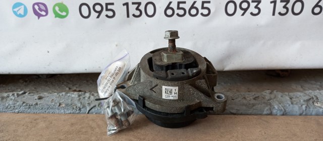 Ліва подушка двигуна 22116856183 BMW