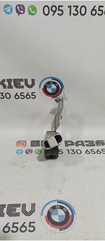 Кронштейн підсилювача переднього бампера 51117289909 BMW