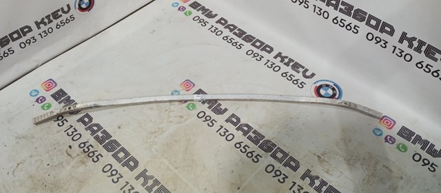 Буфер бампера переднього 51118058977 BMW
