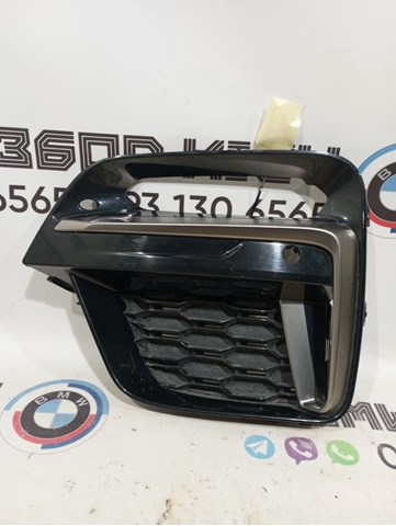 Решітка радіатора ліва 51118092757 BMW