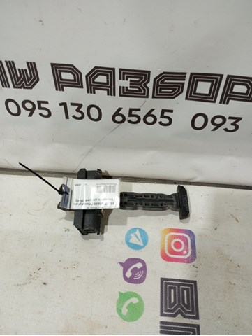 Обмежувач відкриття дверей, передній 51217390686 BMW