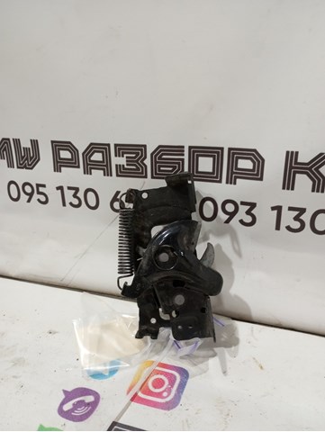 Замок капота, правий 51237431370 BMW