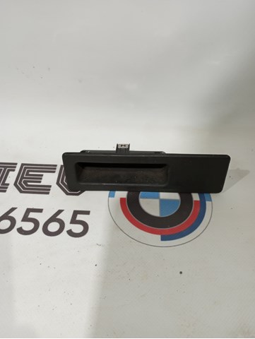 Ручка 5-й (3-й) двері зовнішня 51247368752 BMW