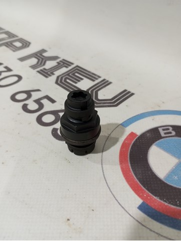 Кронштейн кріплення глушника 51247421451 BMW