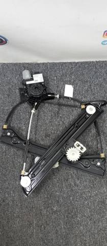 Склопідйомник передньої правої двері 51334876388 BMW