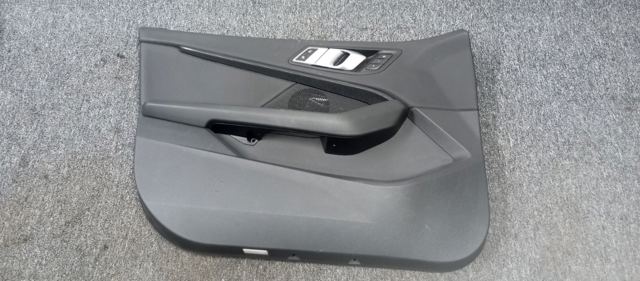 Дверна карта передня ліва 51419893909 BMW