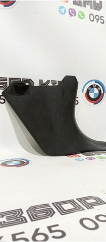 Обшивка стійки кузова внутрішня, передня права 51437266636 BMW