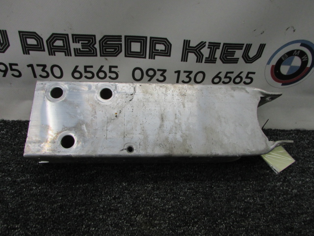 Кронштейн підсилювача переднього бампера 51647274660 BMW
