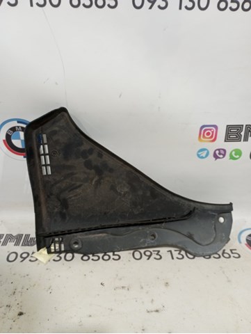 Решітка склоочисників, ліва 51717216977 BMW