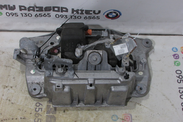 Компресор кліматичної установки 64525A63640 BMW